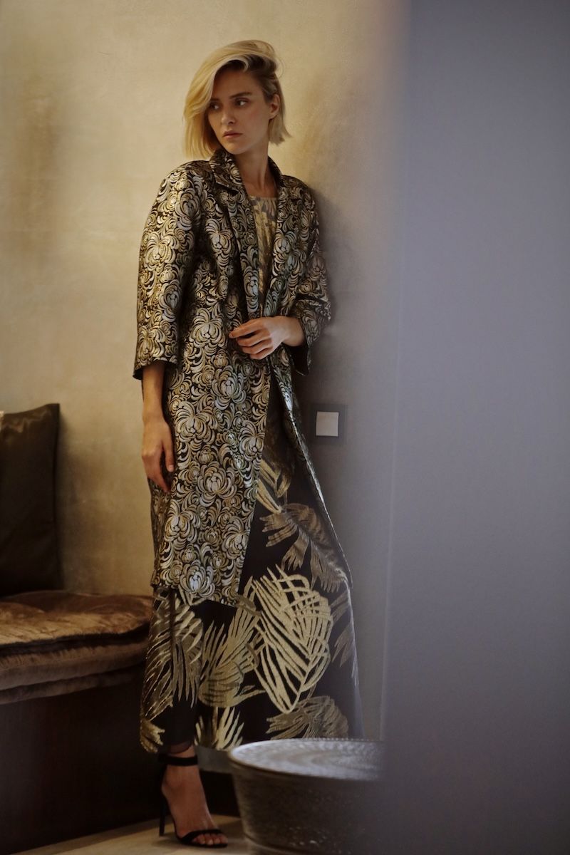 Short Trench Coat ( Black Gold Silver)