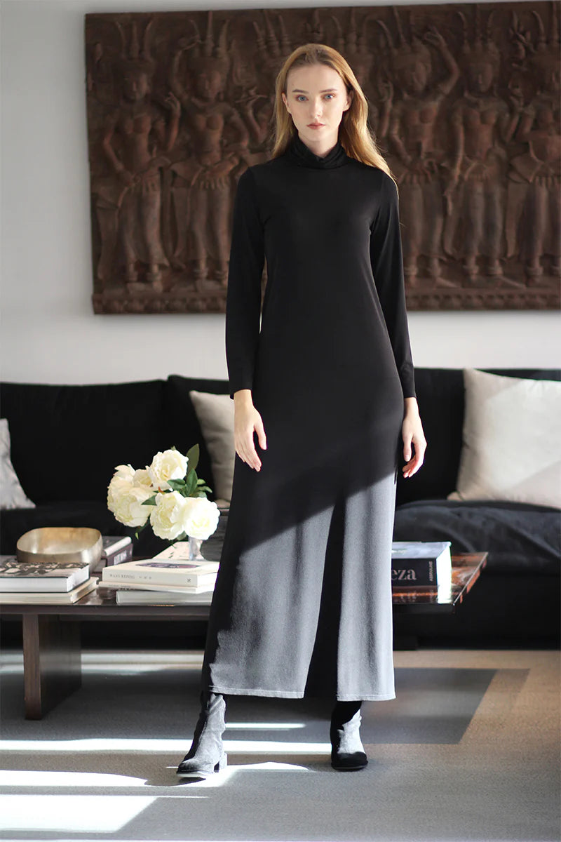 Luxury Black Turtleneck Jersey Maxi Dress for Women Wrinkle Free Travel Dress